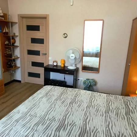 Apartment Economy Skipper Next To Deribasivska History Center
